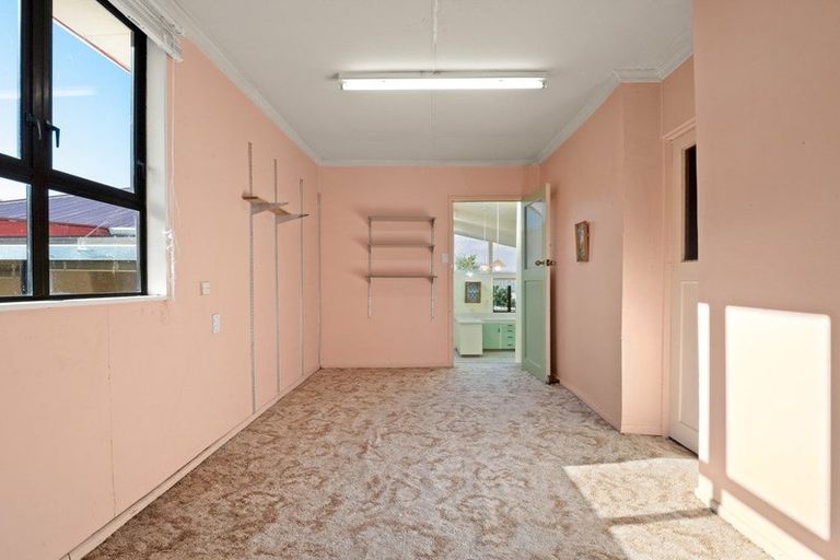 Photo of property in 4 Hugh Street, Sawyers Bay, Port Chalmers, 9023