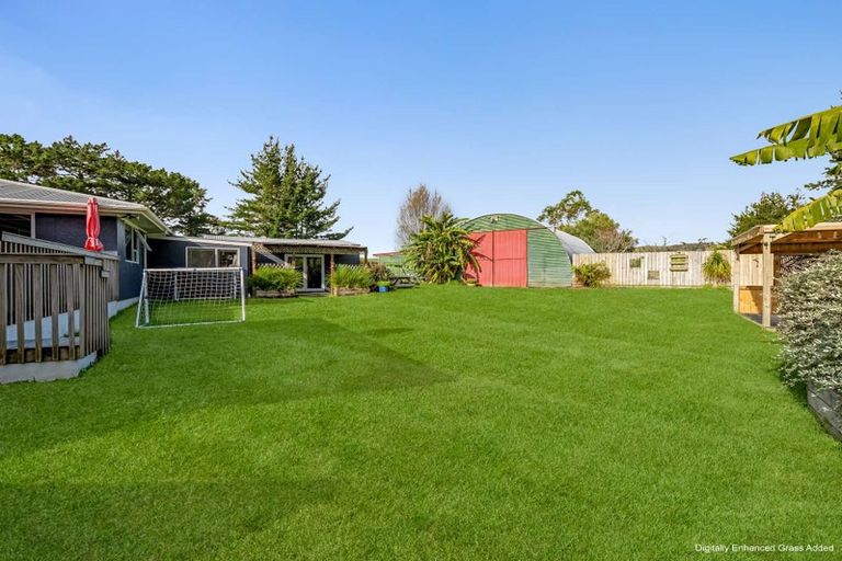 Photo of property in 318 Inland Road, Helensville, 0875