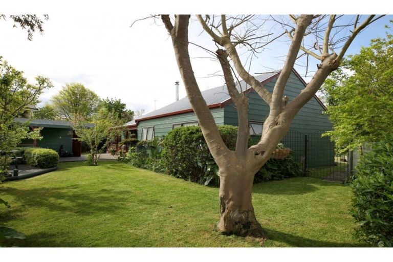 Photo of property in 10 Martin Dale, Raureka, Hastings, 4120