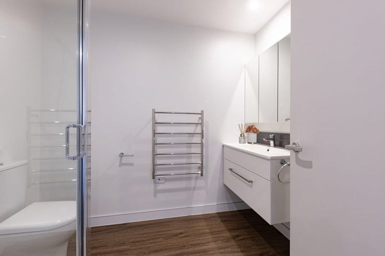 Photo of property in 51 Wallace Road, Hobsonville, Auckland, 0616