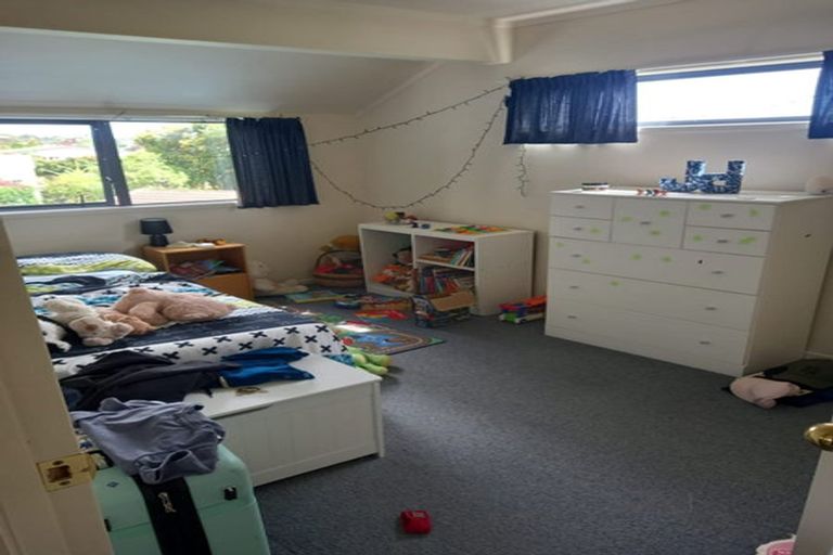 Photo of property in 113a Carlisle Road, Torbay, Auckland, 0632