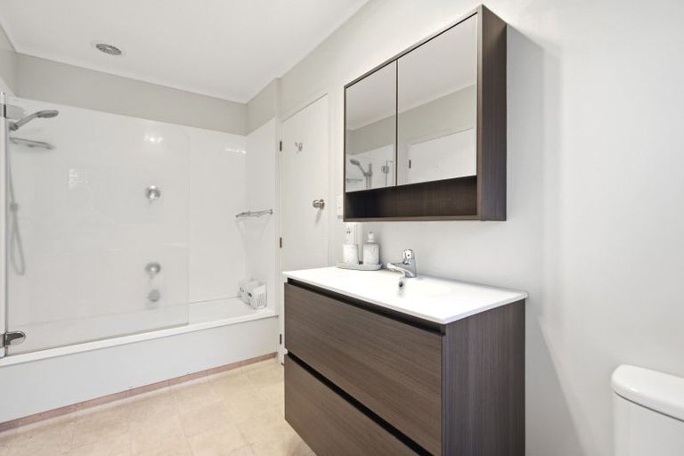 Photo of property in 21 Hastings Street, Te Puke, 3119