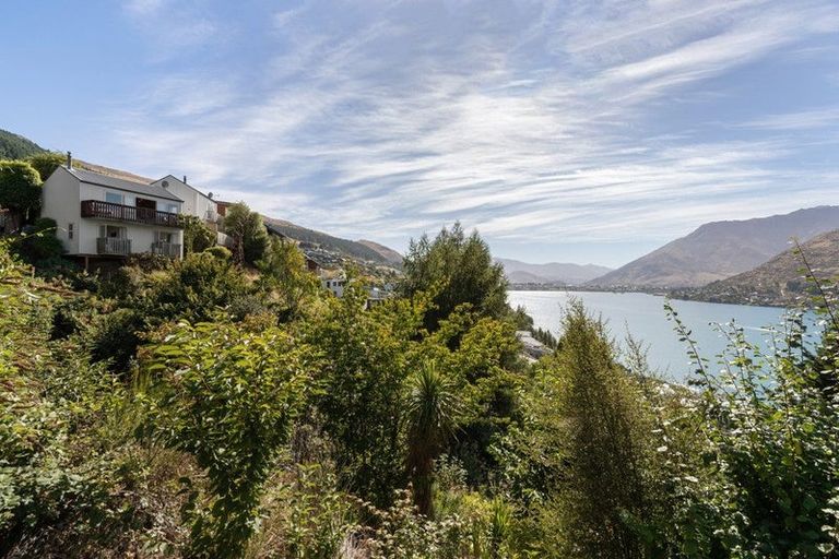Photo of property in 6b Gum Lane, Queenstown, 9300