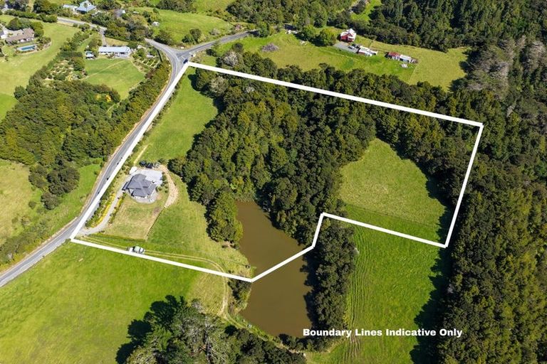 Photo of property in 917 Waipu Caves Road, Waipu, 0582