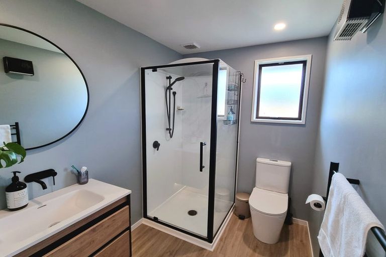 Photo of property in 10 Morris Road, Amberley, 7410