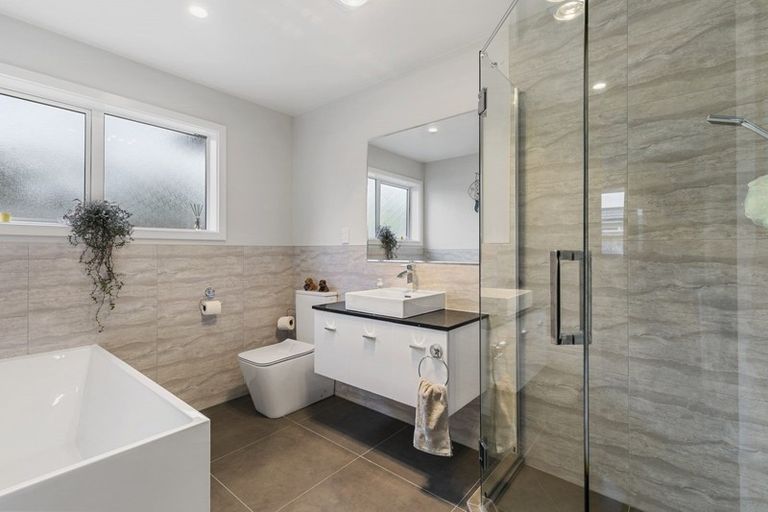 Photo of property in 79 Woburn Road, Woburn, Lower Hutt, 5010