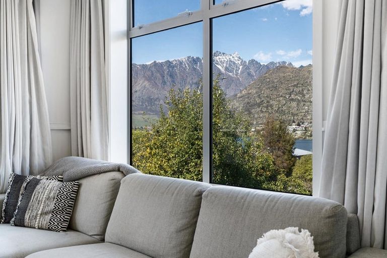 Photo of property in Greenstone Terraces, 52/716 Frankton Road, Queenstown, 9300