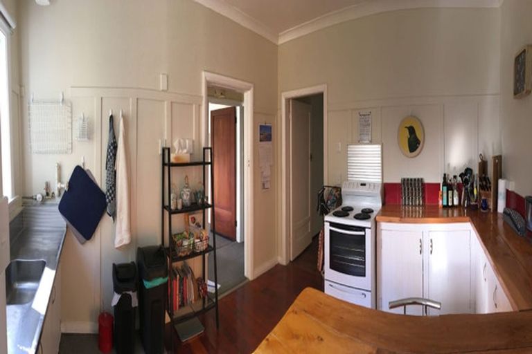 Photo of property in 40 Jackson Street, Island Bay, Wellington, 6023