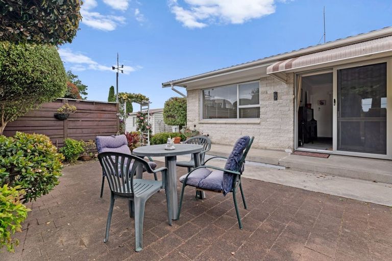 Photo of property in 1/30 Pegler Drive, Howick, Auckland, 2014