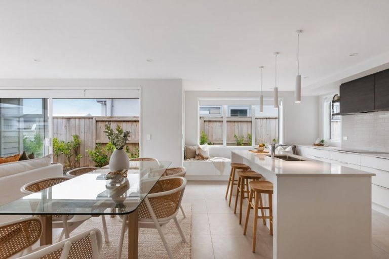 Photo of property in 45 Saint Pauls Drive, Brookfield, Tauranga, 3110