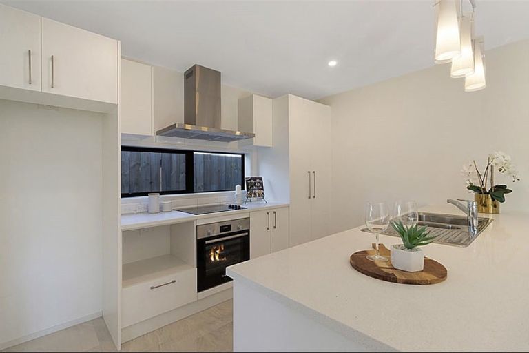 Photo of property in 740a Te Atatu Road, Te Atatu Peninsula, Auckland, 0610