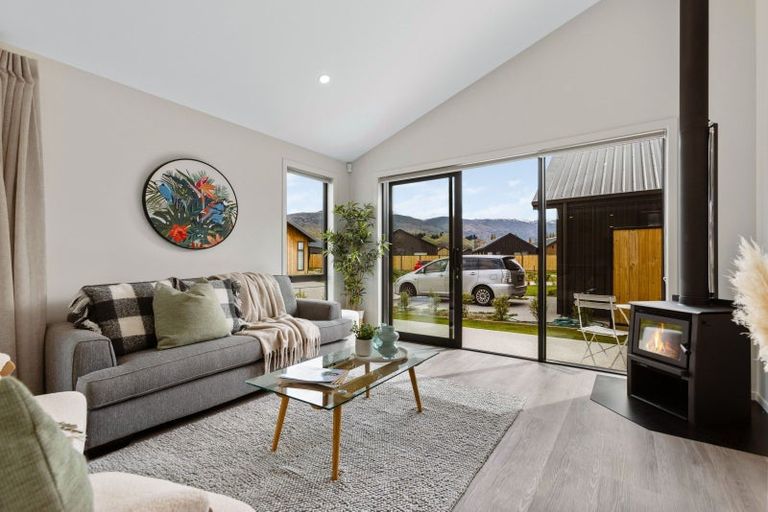 Photo of property in 27 Bragato Way, Cromwell, 9310