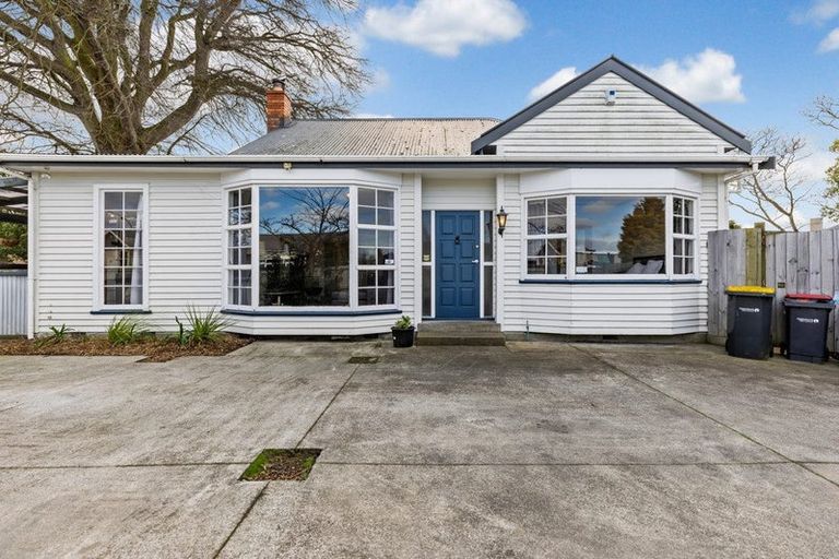 Photo of property in 39 Winters Road, Redwood, Christchurch, 8051
