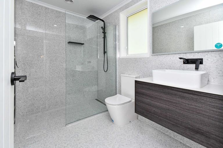 Photo of property in 12 Clendon Court, Pokeno, 2402