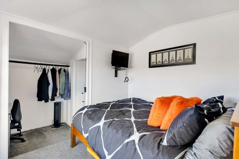 Photo of property in 47 Kings Avenue, Waikuku Beach, 7402