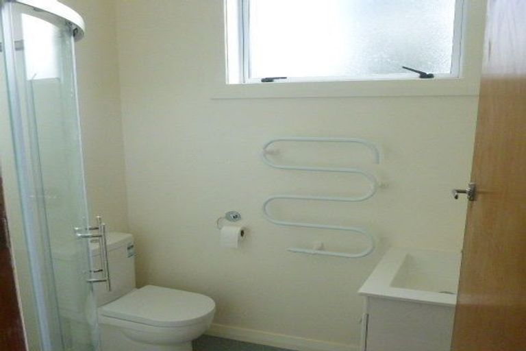 Photo of property in 29 Freeling Street, Island Bay, Wellington, 6023