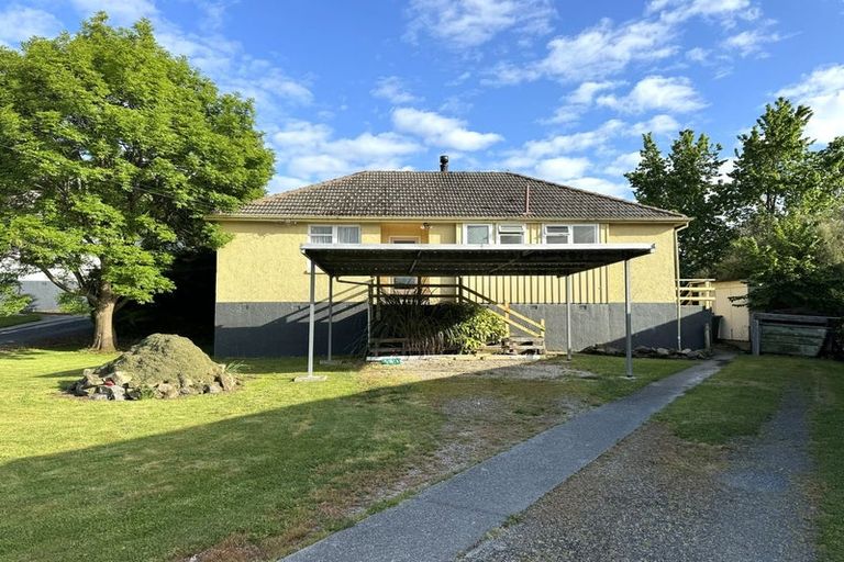 Photo of property in 35 Malcolm Terrace, Balclutha, 9230