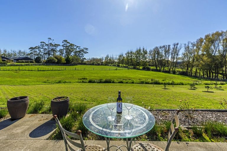 Photo of property in 34 Arone Way, Wainui, 0994