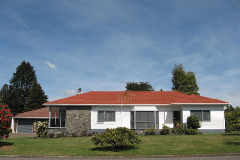 Photo of property in 12 Gwendoline Street, Glenholme, Rotorua, 3010