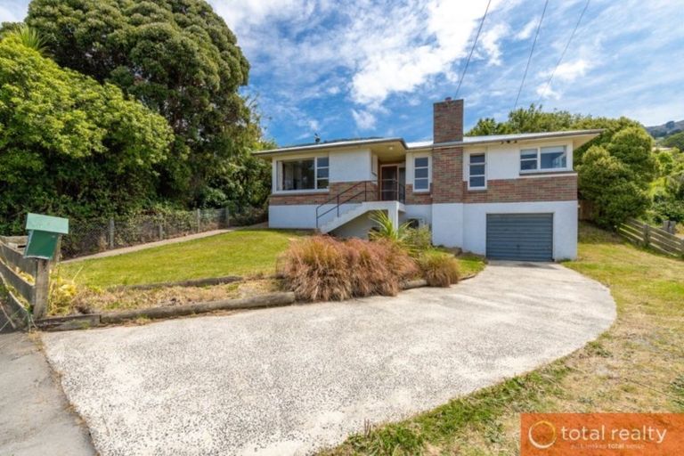 Photo of property in 263 Ravensbourne Road, Ravensbourne, Dunedin, 9022
