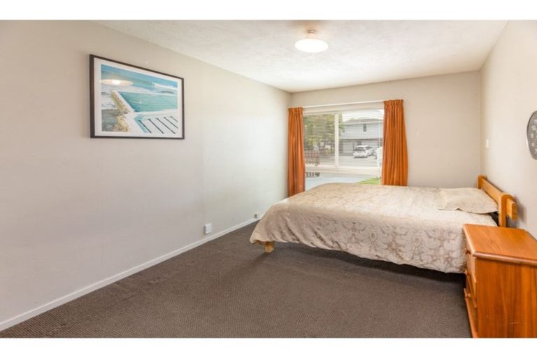 Photo of property in 23 Glenside Avenue, Ilam, Christchurch, 8041