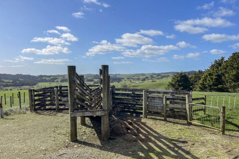 Photo of property in 679 Silver Hill Road, Wellsford, 0974