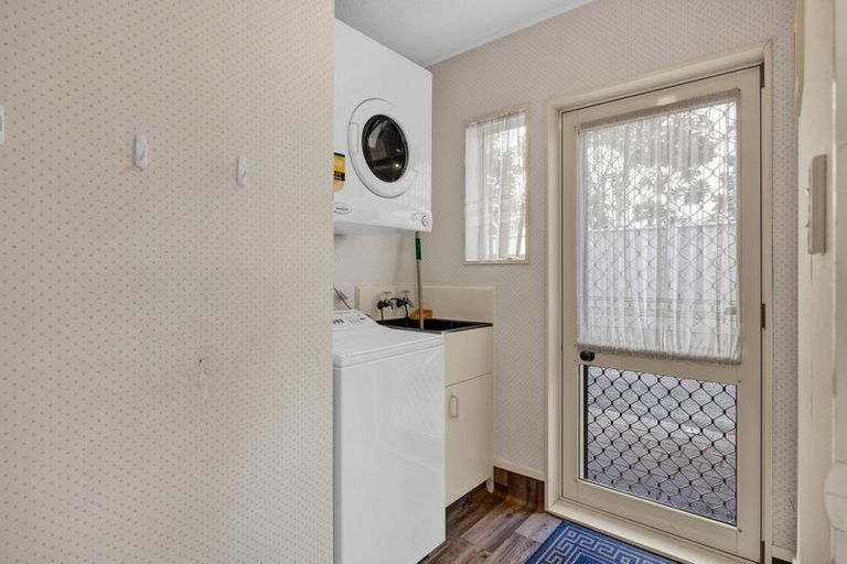 Photo of property in 30a Sackville Street, Fitzroy, New Plymouth, 4312