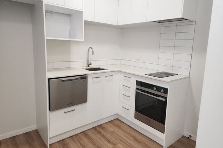 Photo of property in 2a Gibbons Street, Upper Hutt Central, Upper Hutt, 5018