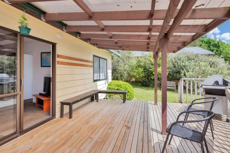 Photo of property in 6 Don Buck Road, Massey, Auckland, 0614