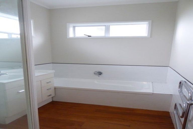 Photo of property in 414 Riddell Road, Glendowie, Auckland, 1071