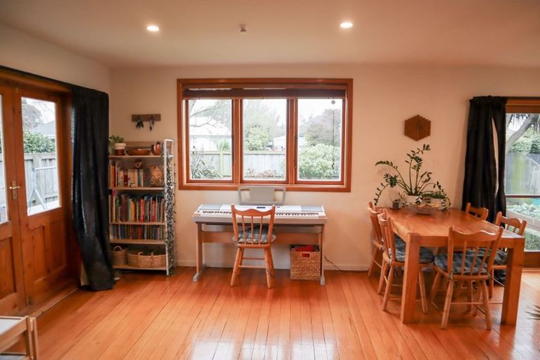 Photo of property in 38 Richards Avenue, Papanui, Christchurch, 8053