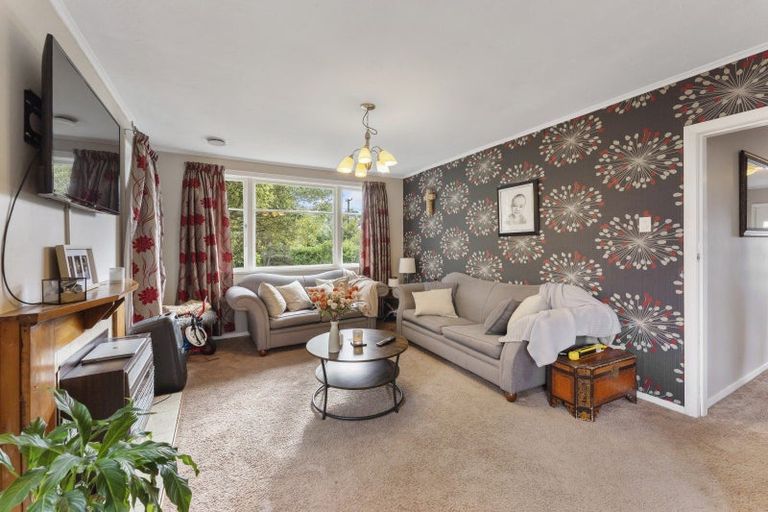 Photo of property in 28 Hudson Avenue, Ebdentown, Upper Hutt, 5018