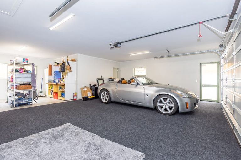 Photo of property in 49 Western Heights Drive, Western Heights, Hamilton, 3200