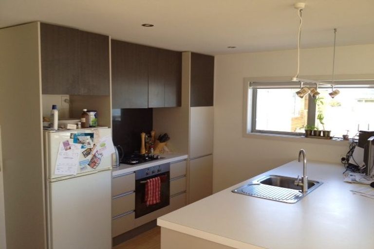 Photo of property in 5 Otonga Heights, Maungaraki, Lower Hutt, 5010