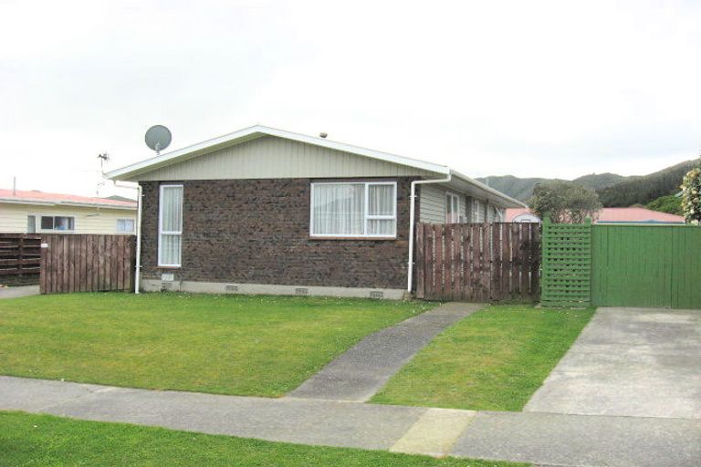 Photo of property in 6 Berkeley Road, Wainuiomata, Lower Hutt, 5014
