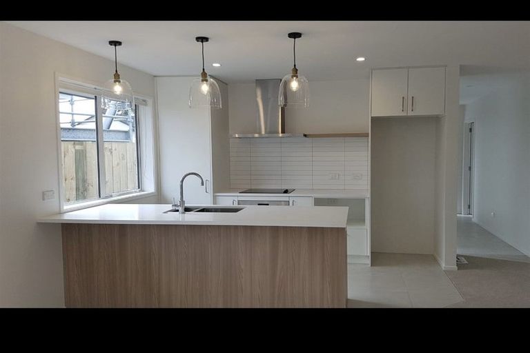 Photo of property in 7 Te Rehutai Rise, Welcome Bay, 3112