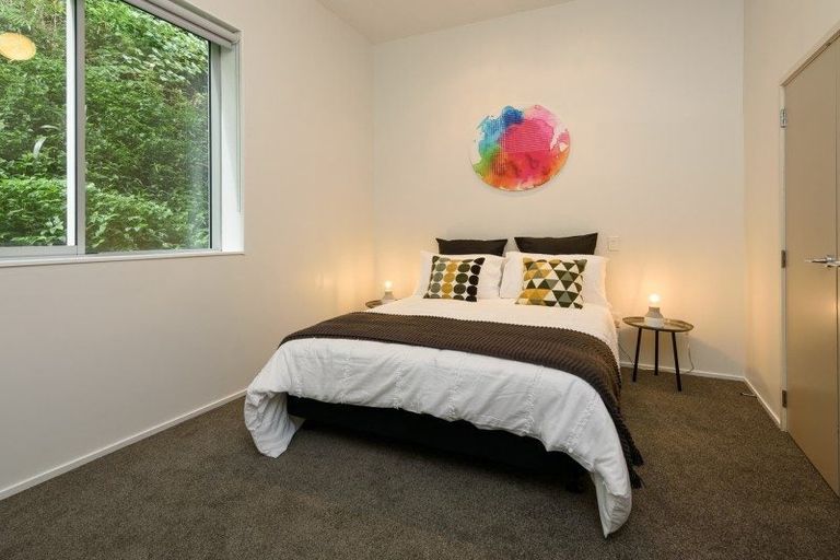 Photo of property in 15/2 Onslow Road, Khandallah, Wellington, 6035