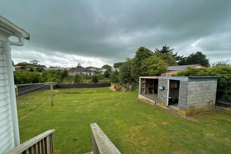 Photo of property in 22 Cornwall Street, Eltham, 4322