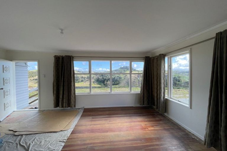 Photo of property in 217 Heatley Road, Whakapirau, 0583
