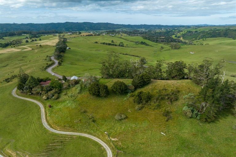 Photo of property in 110 Range Road, Kawakawa, 0281