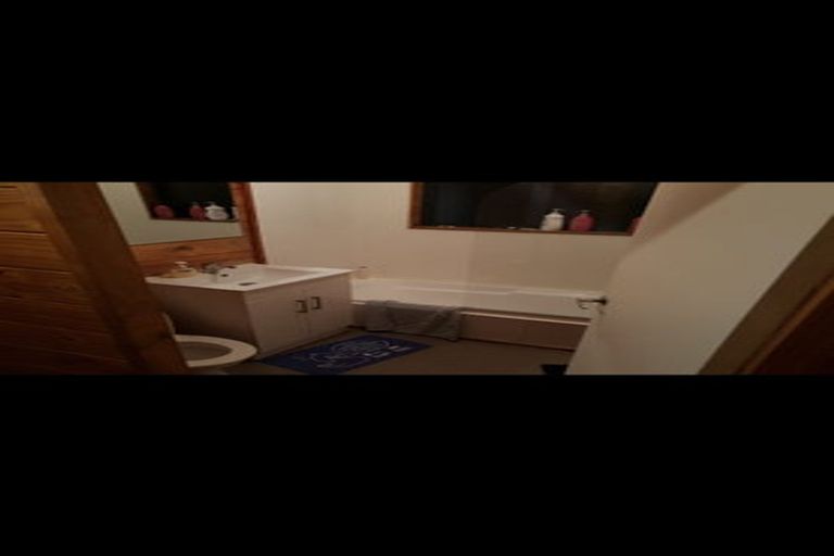 Photo of property in 46 Norana Road, Timberlea, Upper Hutt, 5018