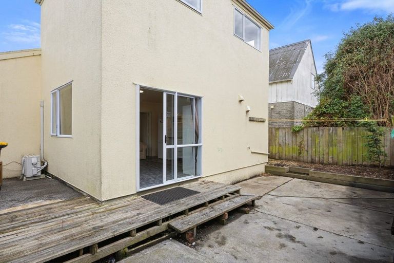 Photo of property in 633 Castle Street, North Dunedin, Dunedin, 9016