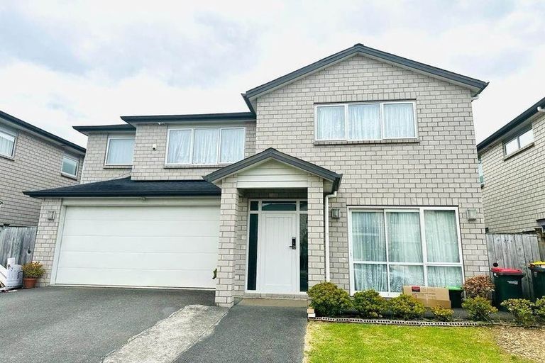 Photo of property in 5 Aster Place, Flat Bush, Auckland, 2019