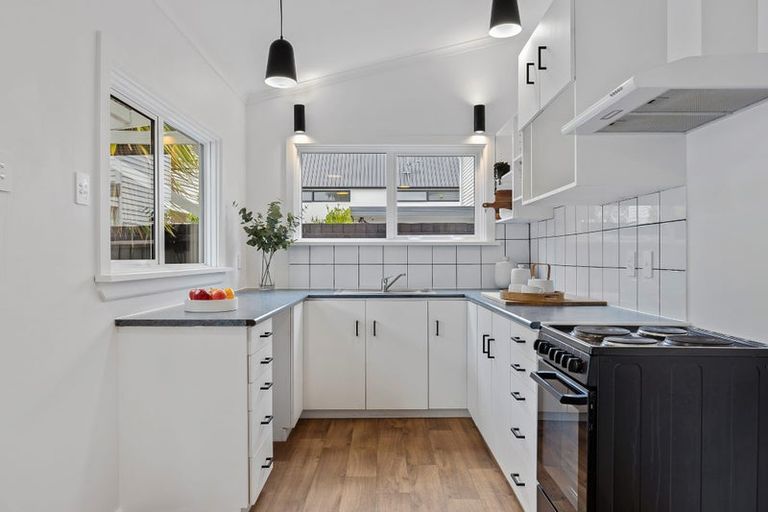 Photo of property in 42 Southey Street, Sydenham, Christchurch, 8023