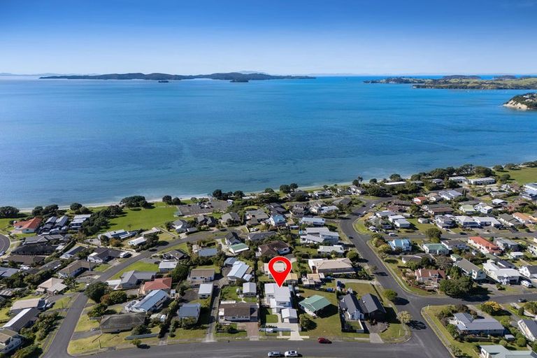 Photo of property in 5 Aurora Avenue, Snells Beach, 0920
