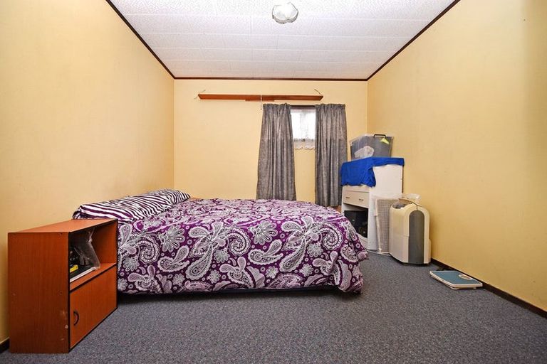 Photo of property in 1/22 Captain Scott Road, Glen Eden, Auckland, 0602