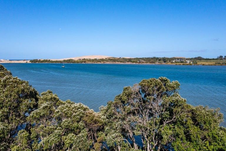 Photo of property in 152 Estuary Drive, Mangawhai Heads, Mangawhai, 0505