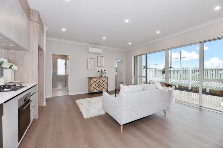 Photo of property in 112 Matua Road, Huapai, Kumeu, 0810