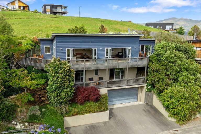 Photo of property in 11 Manuka Terrace, Duvauchelle, 7581