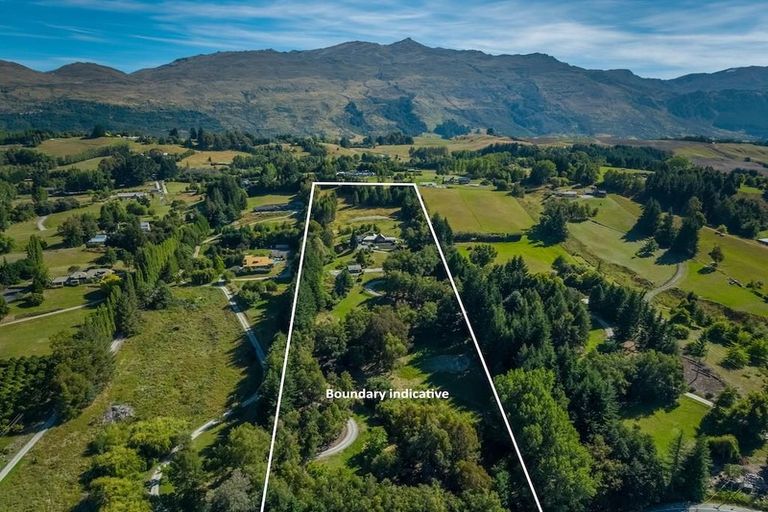 Photo of property in 411 Littles Road, Dalefield, Queenstown, 9371